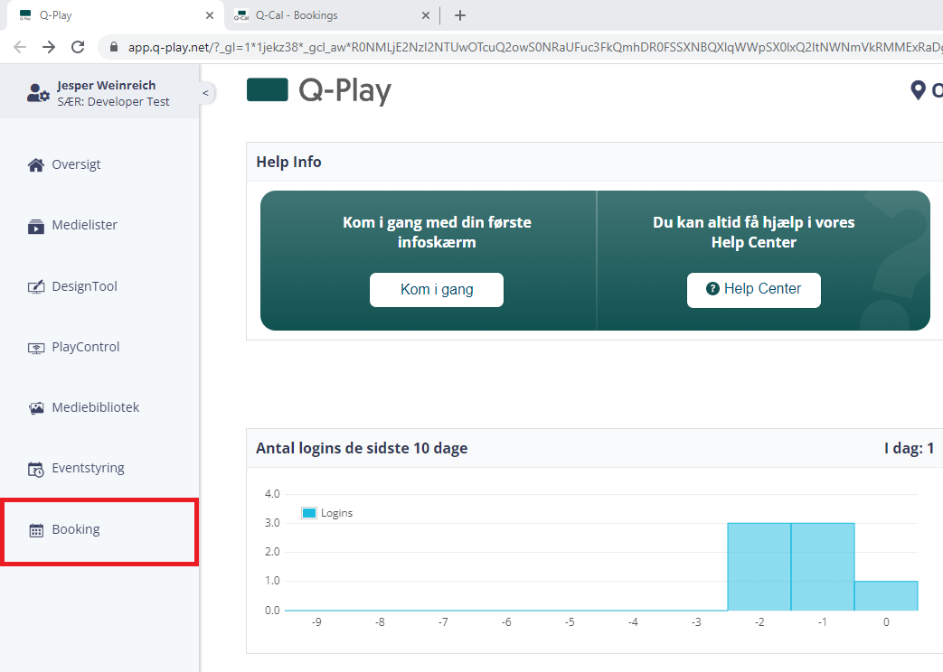 Q-Play dashboard with user 'Jesper Weinreich', featuring help section for starting with information screens and a graph of login activity over the last 10 days.